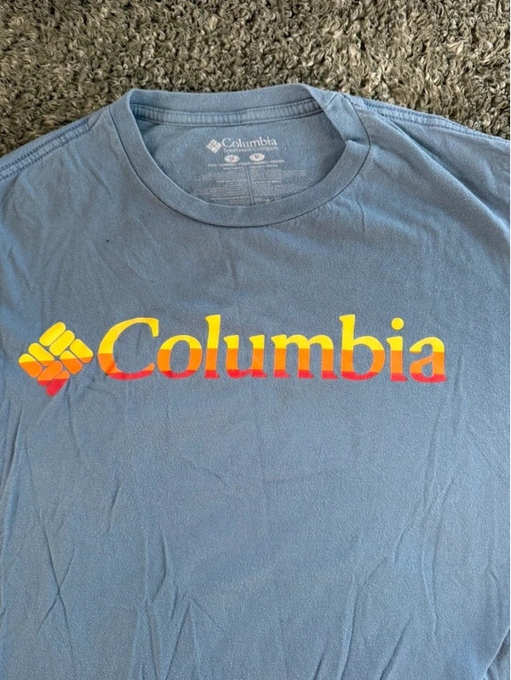 Columbia Sportswear Company Men's Medium Blue Graphic T-Shirt - Picture 2 of 3